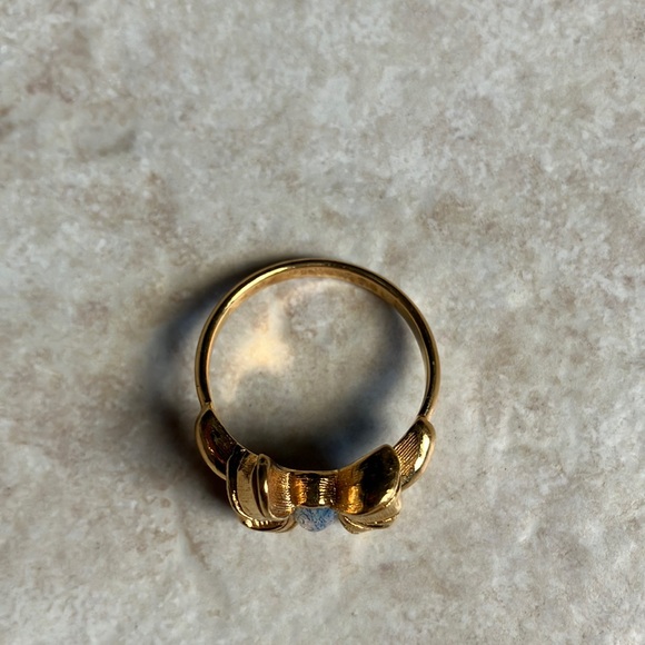 Vintage Signed Avon Gold Toned Bow Cocktail Ring Size 9.75 - Picture 2 of 4